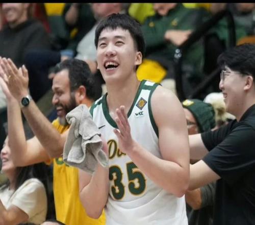 欧冠小组赛,中日德兰与,利物浦,平博体育官方,平博体育在线官网,平博体育线上,平博体育APP