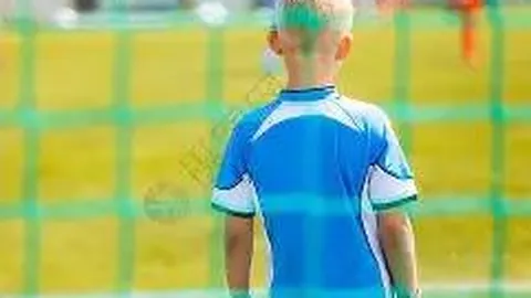 港羽赛男单八强诞生：谌龙挺进 林丹石宇奇止步